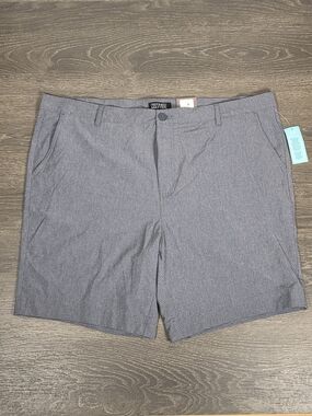 Refined Matter Men’s Slate Micro-Check Flat Front Shorts